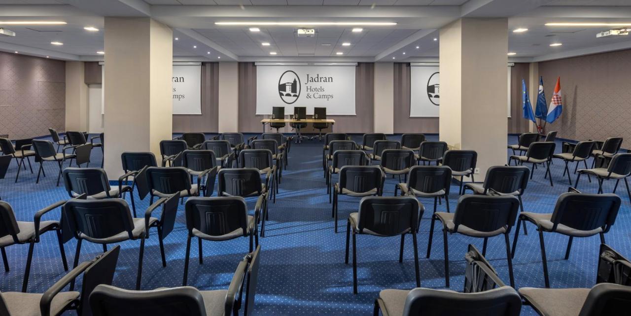 Hotel Omorika Crikvenica Εξωτερικό φωτογραφία